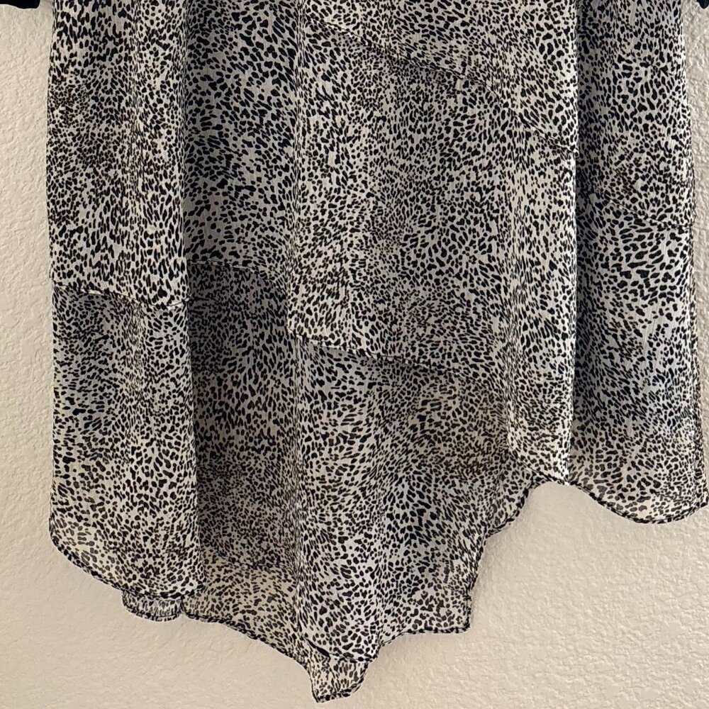 DKNY Long Sleeve Cream and Black Leopard Print Dress SIZE LARGE - Picture 4 of 7